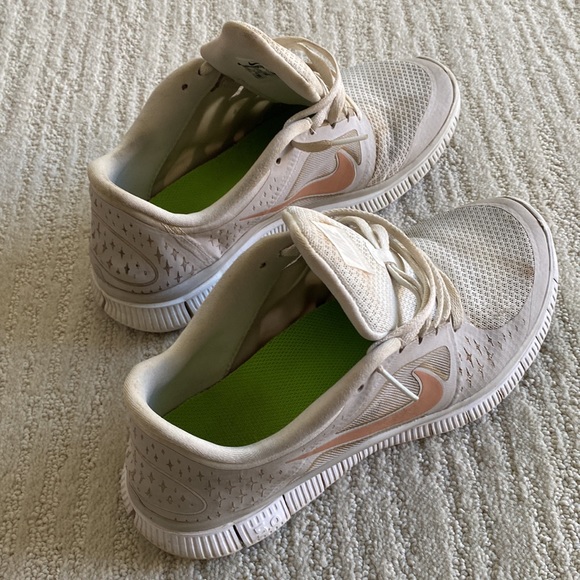 Nike Free Run 3 Athletic Shoes - Picture 6 of 12